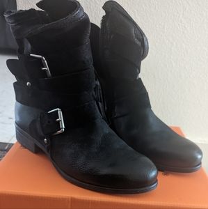 Miz Mooz Shane Black Leather Buckle 39 8.5 Boots booties NIB-
